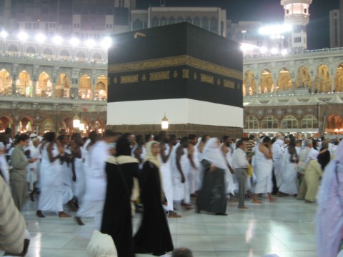 tawaf_before_fajr.JPG